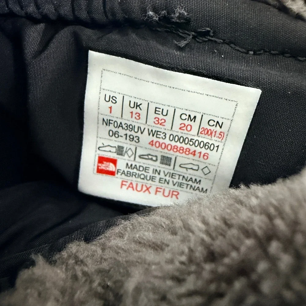 The North Face Amore II‎ Winter Boots Kids Size 1 Black Faux Fur Insulated